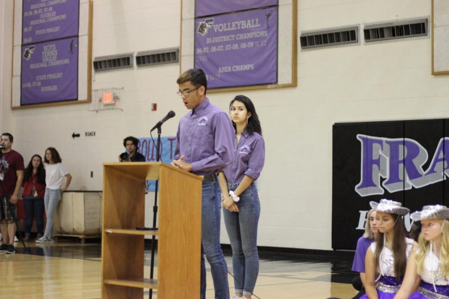 PHOTO BY JAZMINE PRIETO
Pride and Patriotism chair Remi Sanchez (11) presents history about the September 11 attacks on America. Community Service chair Larissa Guevara (12) also presented facts. 